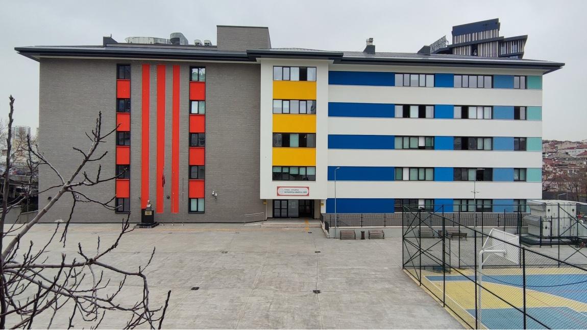 Bayrampaşa Anadolu Lisesi Fotoğrafı